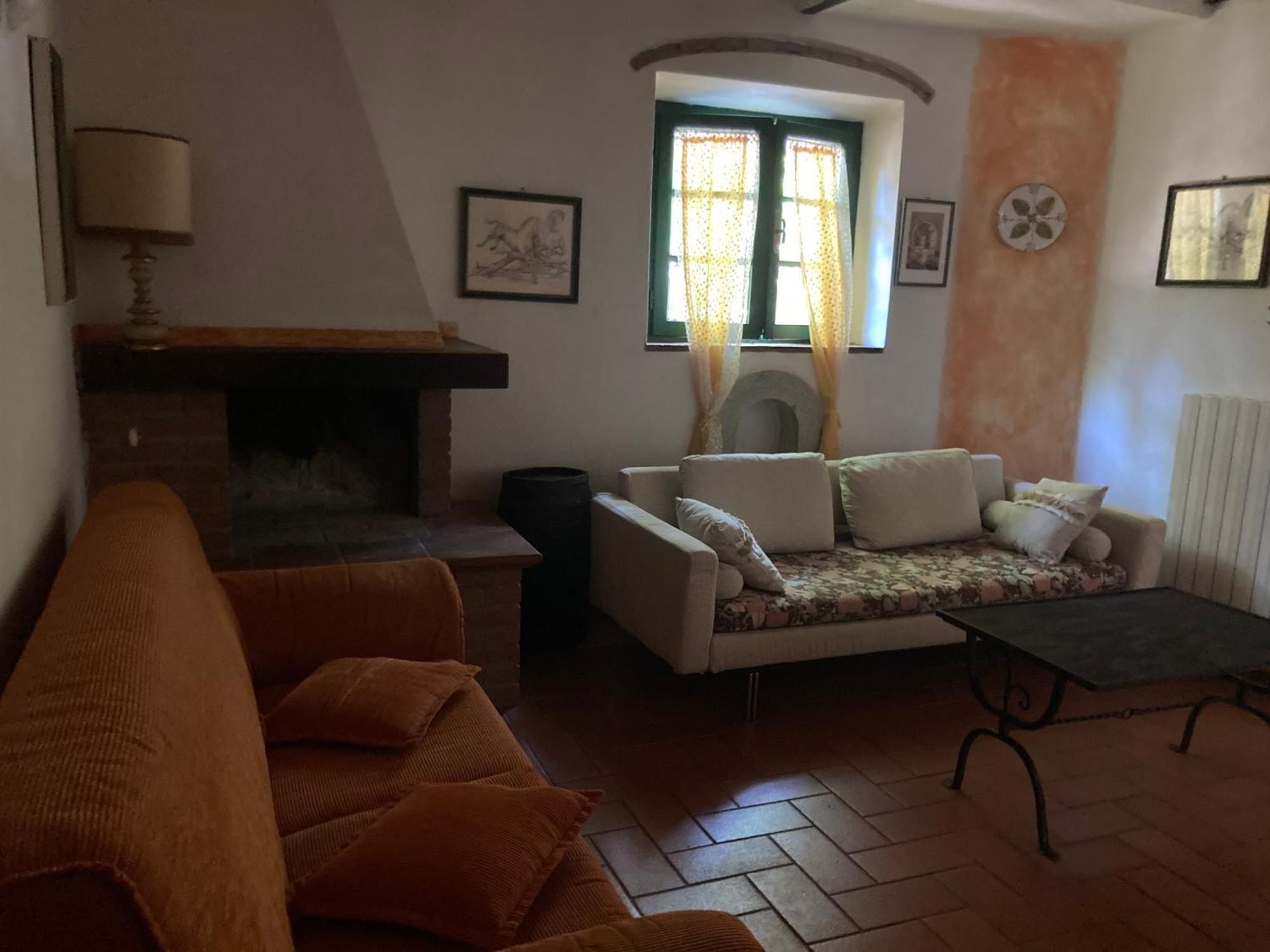 Agriturismo Le Colline Монтескудайо Екстериор снимка