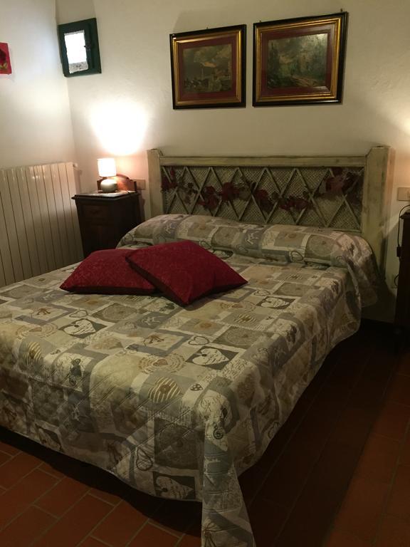 Agriturismo Le Colline Монтескудайо Екстериор снимка