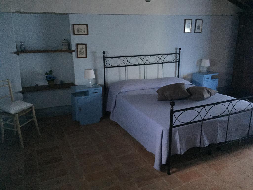 Agriturismo Le Colline Монтескудайо Екстериор снимка