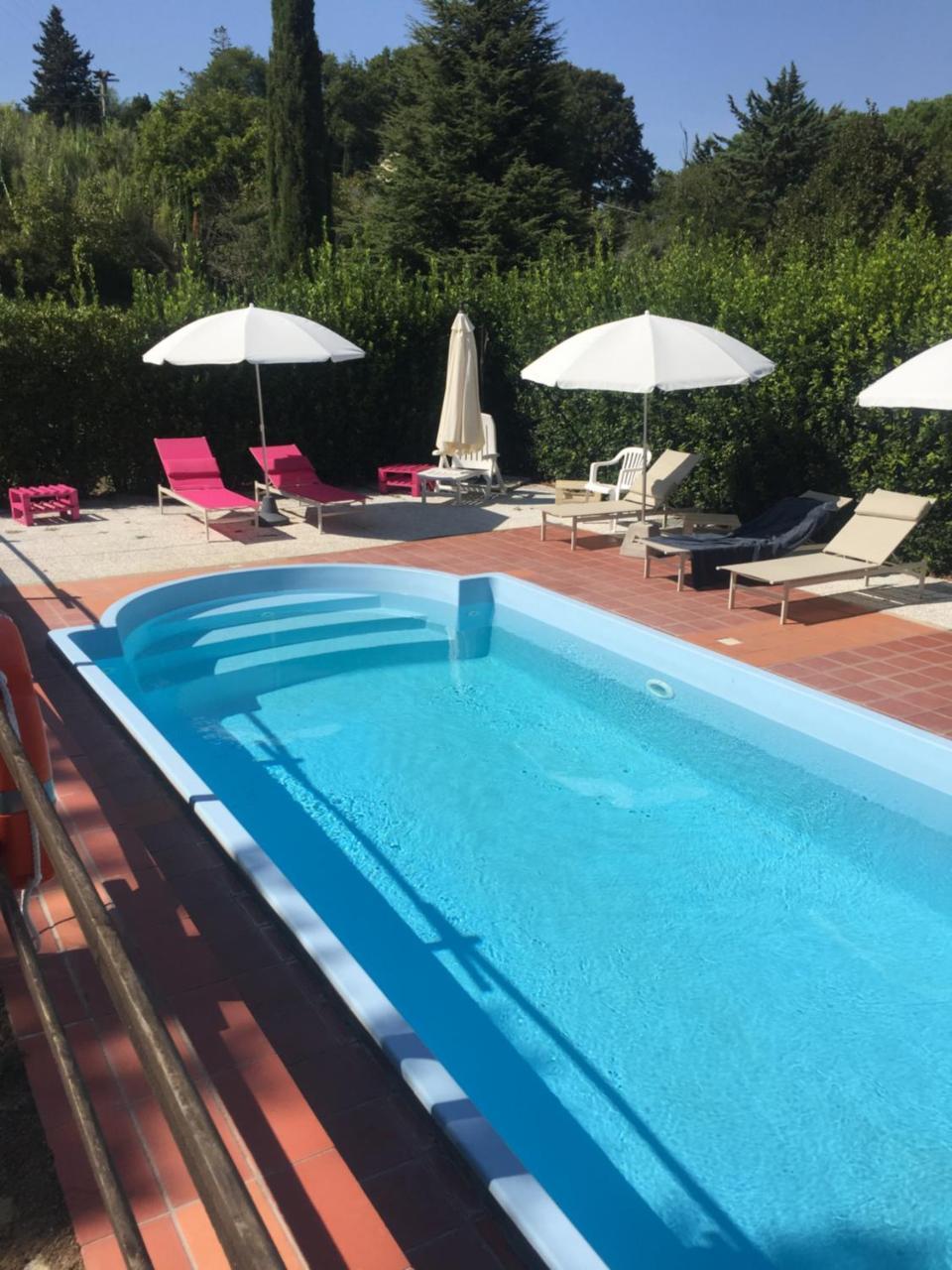 Agriturismo Le Colline Монтескудайо Екстериор снимка